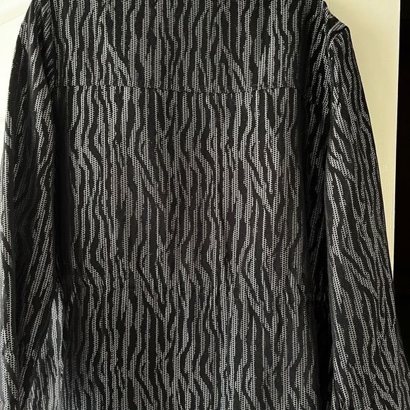 Ruby Rd black and white jacket with snaps and pull string on collar and waist - Picture 2 of 5